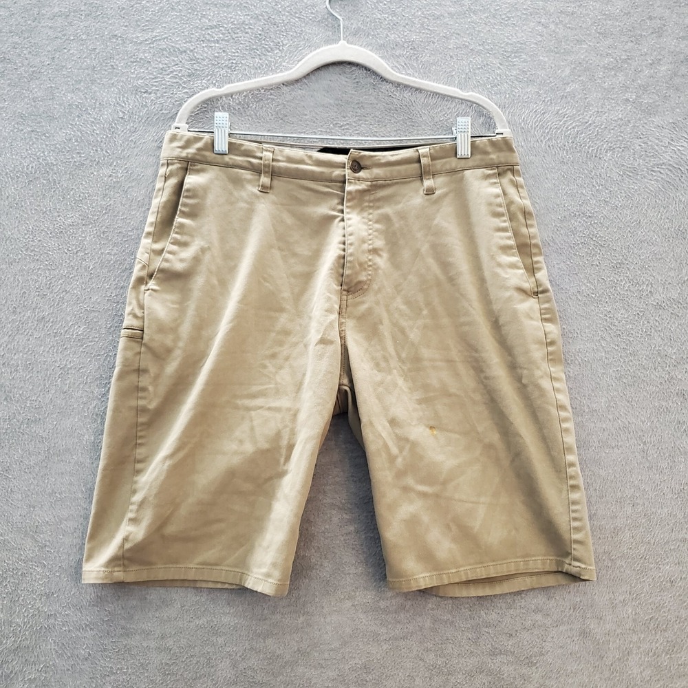 Volcom Men Shorts 33 Beige Chino Mid Rise Pockets Summer 10" Inseam READ
